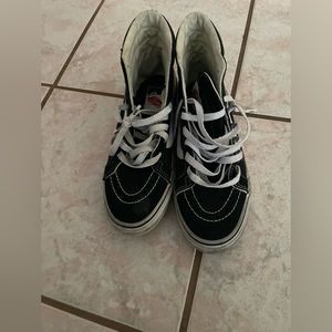 Black ski hi vans